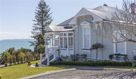 New Zealand Villa 1900s Renovation Of A Derelict House To A Loved