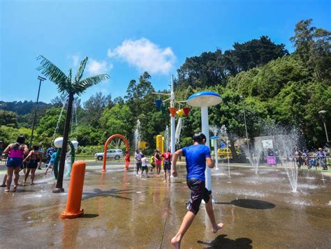 Durante los siete primeros años, rafael correa gobernó el ecuador con un estilo de liderazgo controvertido. Entre las 11:00 y las 20:00 funcionarán los juegos de agua del Parque Ecuador de Concepción ...