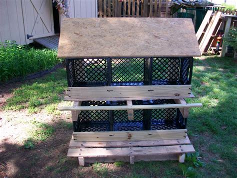 Connect with your organization's audience. Garden Daddy: NEST BOXES READY FOR THE COOP-D'VILLA
