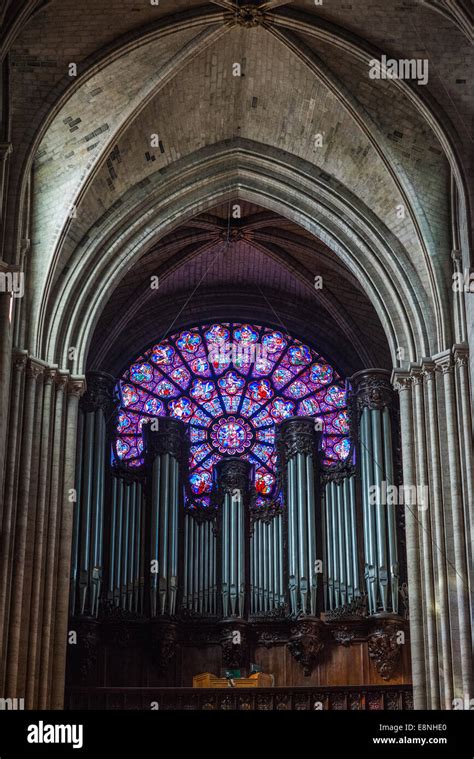 Pipe Organ At Notre Dame Paris France Stock Photo Alamy