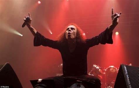 Heavy Metal Legend Ronnie James Dio Dead At 67 Daily Mail Online
