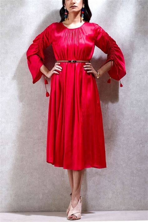 Buy Ritu Kumar Red Satin Pleated Midi Dress With Belt Online Aza Fashions