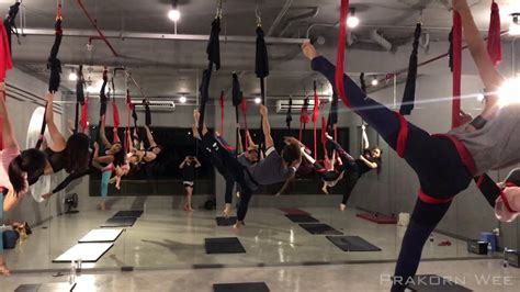 Prakorn Wee - Aerial Hammock Class at Fly Me To The Moon - YouTube