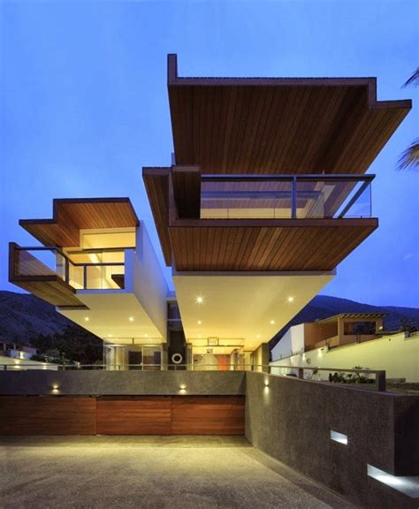 World Of Architecture Unusual Extreme Modern House By Longhi Architects Worldofarchi