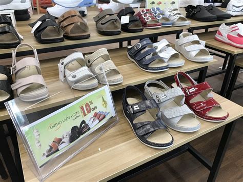 Ia akan terasa cukup ketat dan meletakkan banyak tekanan pada jari. Sunfeet International Rehabilitation Centre Untuk Mereka ...