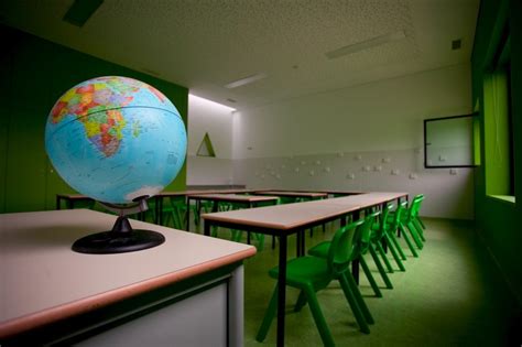 Fenprof > frentes e sectores > sectores > 2.º, 3.º ciclos e secundário > listas de colocação de professores no concurso formação de professores. Colocação de professores substitutos mais rápida, a partir ...