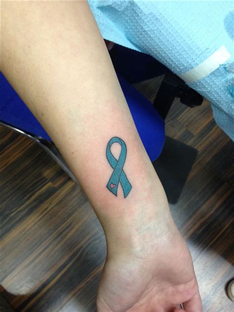 Everyone has a different reason for every tattoo they get, but one of the most popular reasons to get some ink on your skin is to remind you of something. The 25+ best Cancer awareness tattoo ideas on Pinterest ...