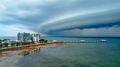 How Incredible Was That Storm Cloud That Crossed Over Brisbane This