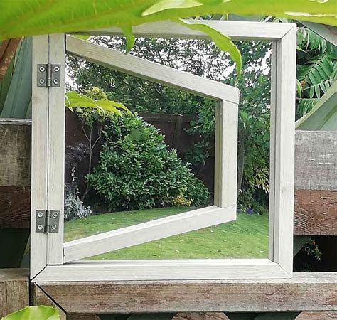 Mirrors In The Garden How To Create Magical Illusions