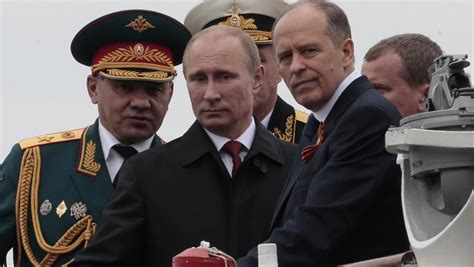 Brave ukrainian politicans harass russian journalist, she fights back! Russia vs. Ukraine: Putin's bloodiest battleground | Gold ...