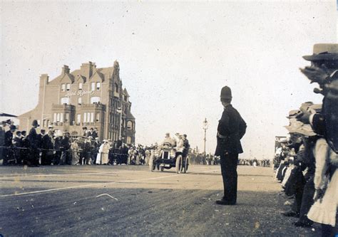 Bexhill Museum On Twitter Bexhill Motorcar Races The Action Outside