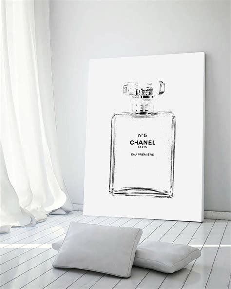 Pin By Mriacrz On →w A L L A R T Chanel Art Chanel Wall Art
