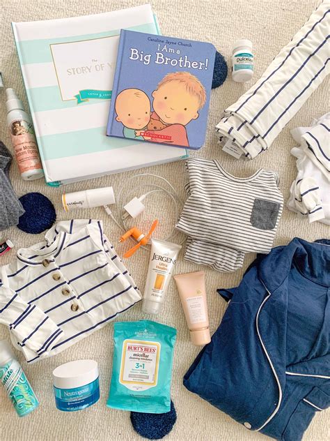 What To Pack In Your Hospital Bag For Birth House Of Navy