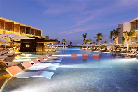Trs Coral Hotel All Inclusive Adults Only Cancun Blvd Calle Vialidad