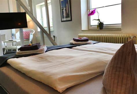 Sammenlign hotelpriser og find den laveste pris for holsteinisches haus hotel i friedrichstadt. Hotel Hoffmanns Holsteinisches Haus in Friedrichstadt buchen