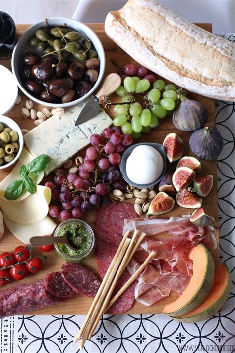 Gerade, wenn es darum geht, geschenke zu verzieren, sind selbergemachte sticker eine tolle lösung. Antipasti Platte zuhause selber machen | Food Fotografie ...