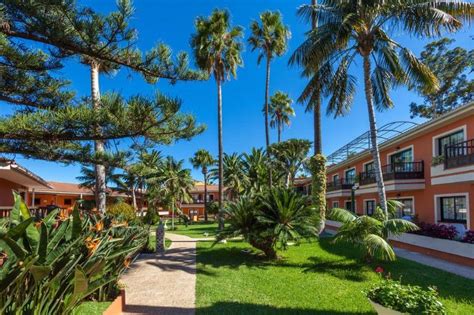 If you are looking for a luxury stay in puerto de la cruz (tenerife), we offer you 4 properties to choose from. APARTAMENTOS CLUB AMBASSADOR APARTAMENTOS Puerto de la Cruz - Tenerife