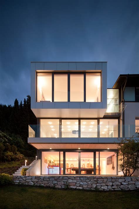The large amount of windows will provide a panoramic view of the lake, beach, pool, forest, mountain, or river the house is near. Elegant Austrian Home Blends Lovely Lake Views With A ...