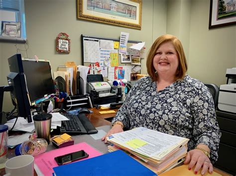 Shortage Of Clerks At Crisis Level In Virginias District Courts Wvtf