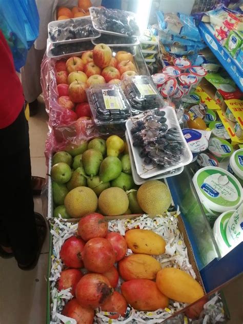 Pin By Ilyas On Bakala Fruits Displays After Delivery Fruit Display