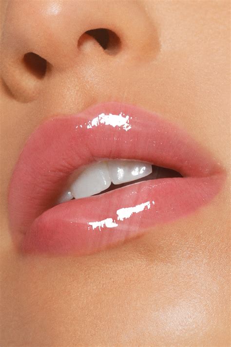 Pretty In Ultra Glossy Lip Lip Glow Lip Colors Glossy Lips