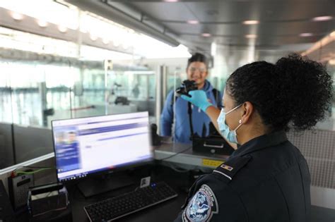 Cbp Launches Simplified Arrival At Iah Us Customs And Border Protection