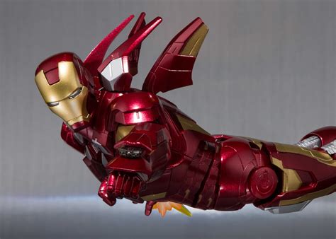 Appreciation for the classics, (i don't really care for the newer iron man armors. SH Figuarts Iron Man Mark 7 U.S. Release Details - The ...