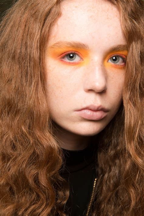 The Best Beauty Looks From Behind The Scenes At London Fashion Week