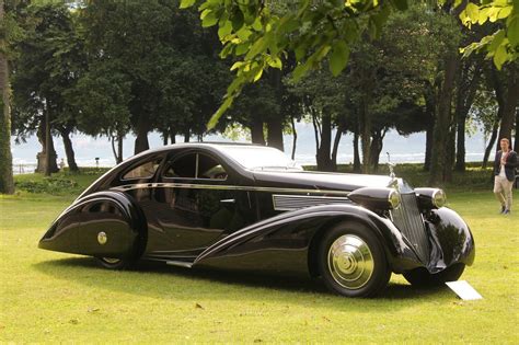 From the world's pinnacle motor car phantom to the bold attitude of black badge and beyond. Rolls Royce Car | Car Models