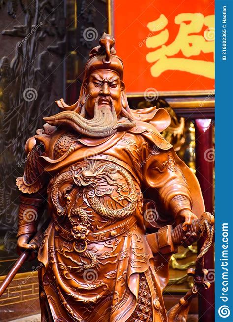 Wood Statue Of Guan Yu Stock Image Image Of Guan Gong 216002365