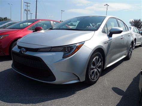 The toyota corolla msrp will vary depending on which trim level you choose and which features you add on to your purchase. New 2021 Toyota Corolla Hybrid LE 4dr Car in East Petersburg #15136 | Lancaster Toyota