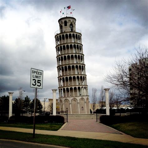 Leaning Tower Of Niles Tour Eiffel Niles Leaning Tower Of Pisa