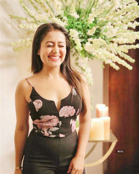 Neha Kakkar Forcibly Kissed By A Contestant On The Sets Of Indian Idol 11 The Etimes