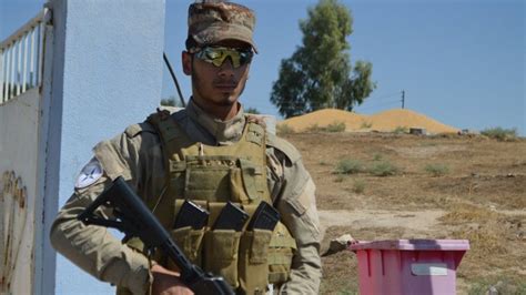The Christian Militia Taking On Islamic State In Iraq Bbc News