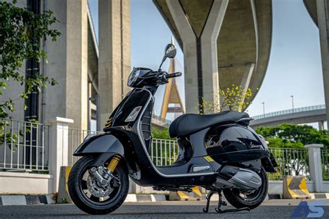 Maximum sportiness and super technology, this sits at the very top of the vespa gts super range. Test Ride Vespa GTS Super Tech 300 ABS สุดยอดสมรรถนะกับ ...