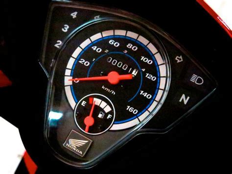 You can choose any of them to view its photos and more detailed technical. 2014 Honda Wave Dash 110 R for sale | Brand New ...