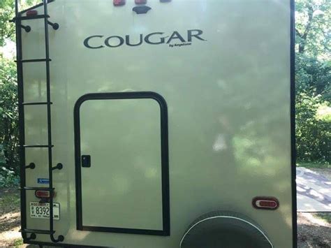 2019 KEYSTONE COUGAR 29BHS - Good Sam RV Rentals