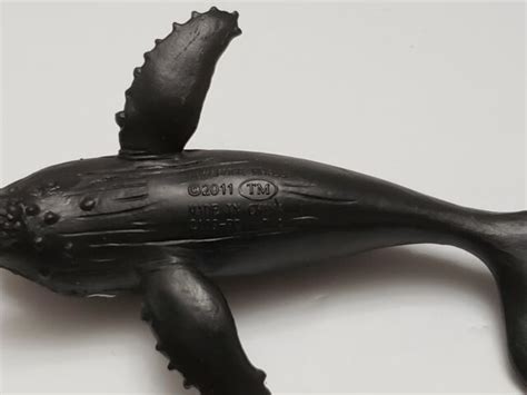 Humpback Whale Figure Animal Collector Toy Soft Pvc Fast Shipping Ebay