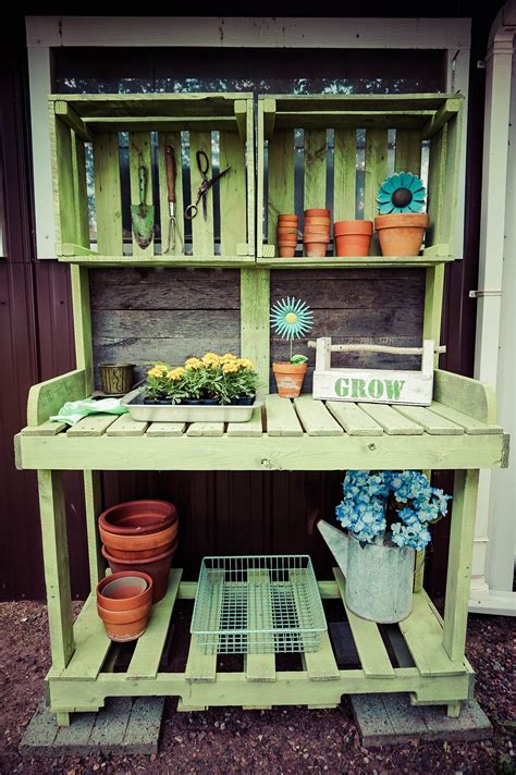 Rustic Potting Bench Made From Old Pallets | Rustic potting benches, Potting bench, Old pallets
