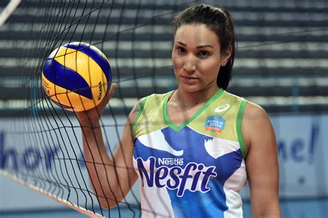 She competed at the 2012 summer olympic games. Nem pedido de dispensa de Monique faz Tandara se sentir na ...