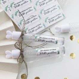 ♥ verschiedene anhänger (unterschiedliche sprüche) und ein bild zum aufstellen mit eukalyptusblättern für eure hochzeit. Aufkleber Seifenblasen Bitte Pusten Blätterliebe ...