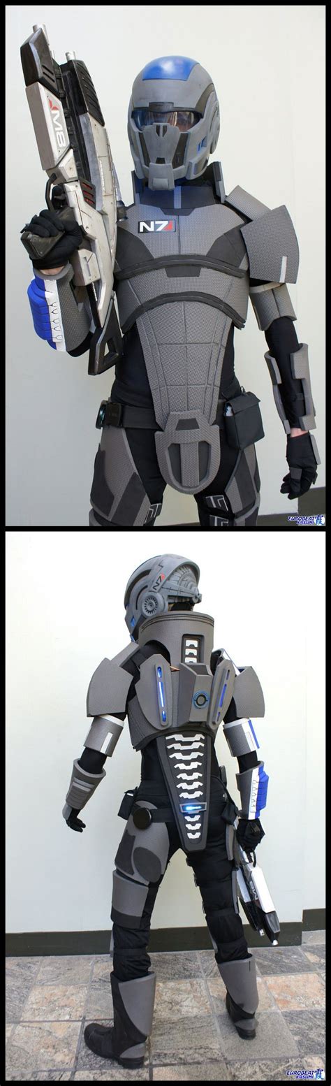 Steven Massey As Commander Shepherd From Mass Effect Cosplay Mass