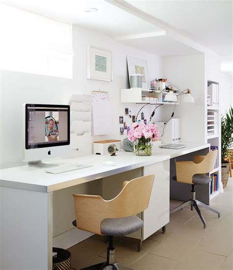 Or if it works, you can lift the design totally and use it for your basement office. 75+ Home Offices That Maximize Creativity & Productivity ...