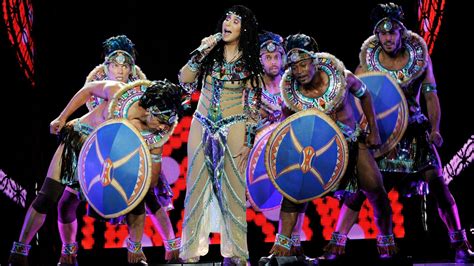 Cher Will Not Apologize For Half Breed