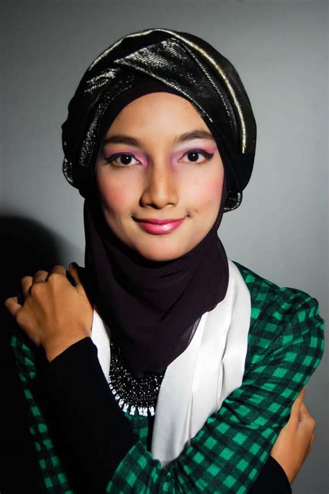 The word hijab or ḥijāb (arabic: Different Face Hijab Styles For Round Faces - HijabiWorld