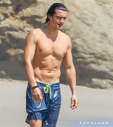 Orlando Bloom Shirtless In Santa Barbara Popsugar Celebrity Photo