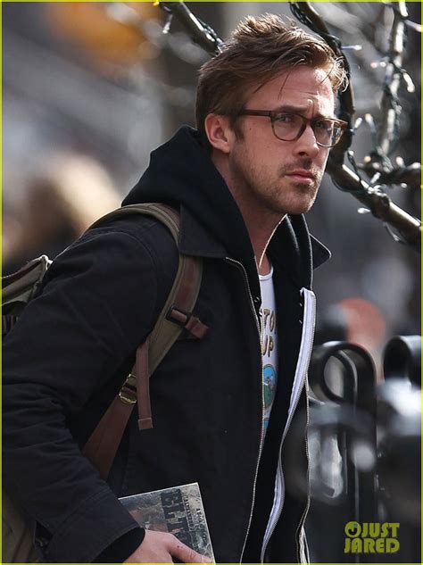 Ryan Gosling Steps Out After Announcing Break From Acting Photo 2834673 Ryan Gosling Photos