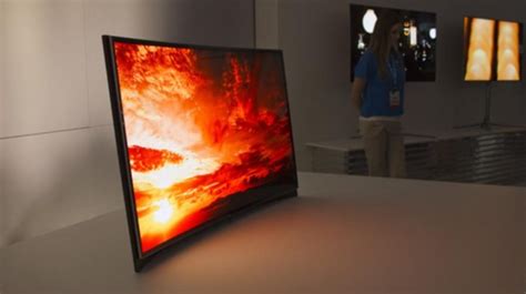 Samsung Shows Off Worlds First Curved Oled Tv Neowin