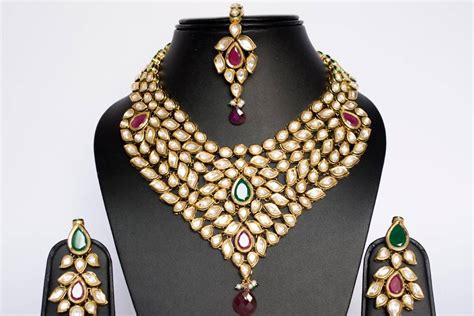 the 10 best bridal jewellery stores in central delhi