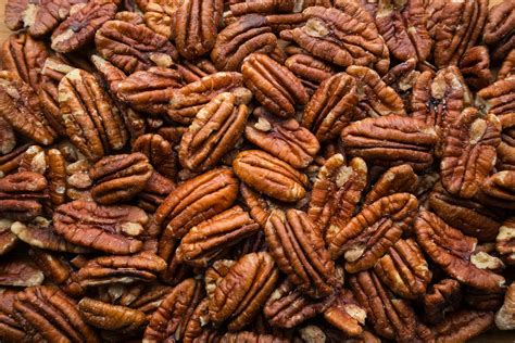 How Many Calories In Handful Of Pecans What 100 Calories Of Different